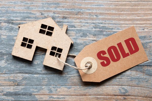 How to sell your property in Valencia, as a foreigner?