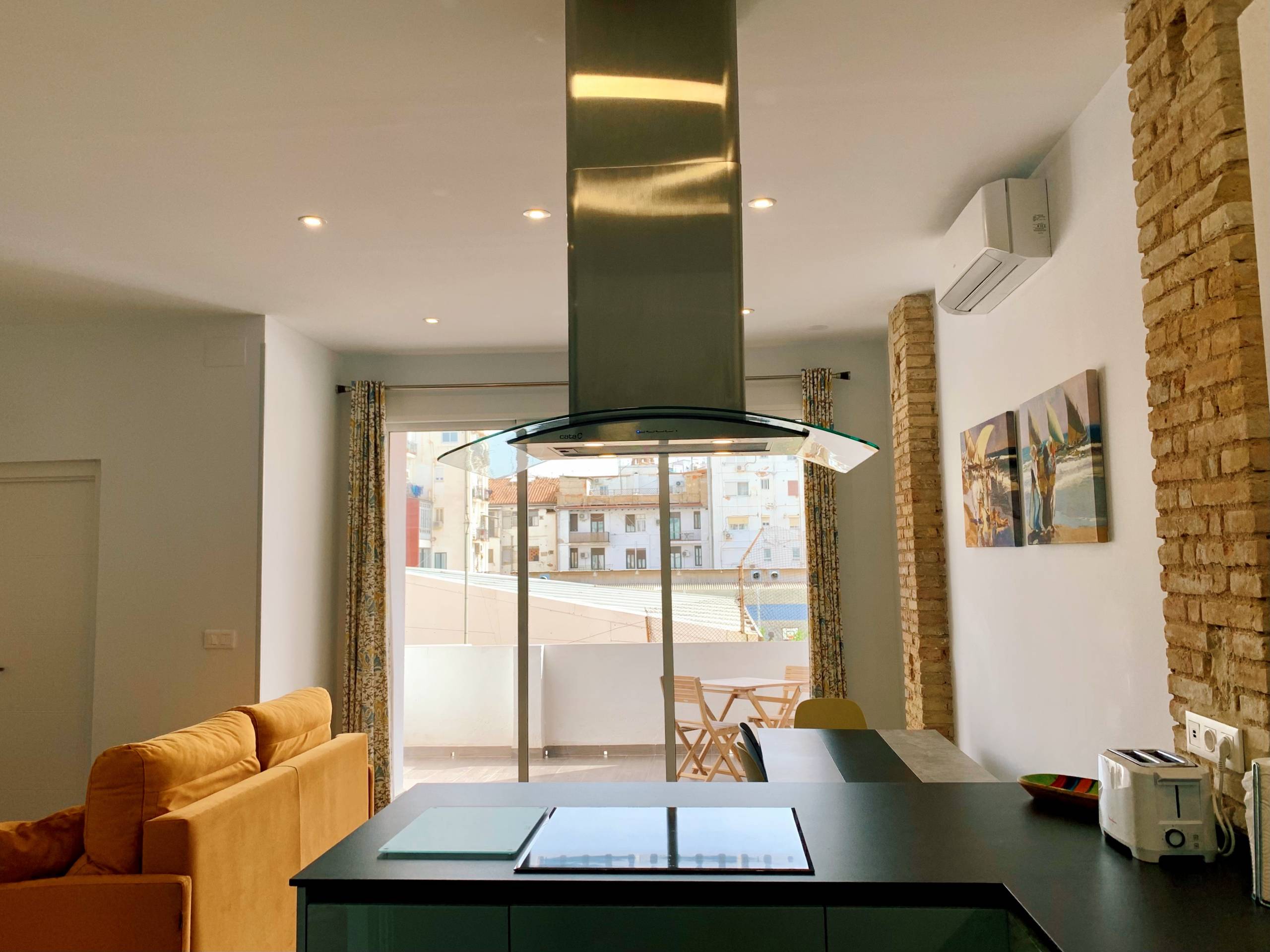Sueca 39 Designer Apartment in Ruzafa – Now For Sale via Bluekey Homes - Ruzafa, Valencia - Image 2