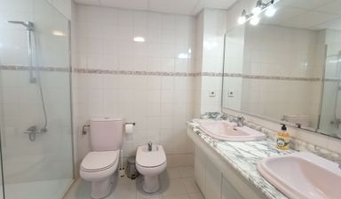 Palmeras – Appartement Lumineux de 4 Chambres Près du Centre d'Elche - Elche, Spain - Thumbnail 11