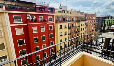 Central apartment for rent in Valencia - Arrancapins, Valencia - Thumbnail 24
