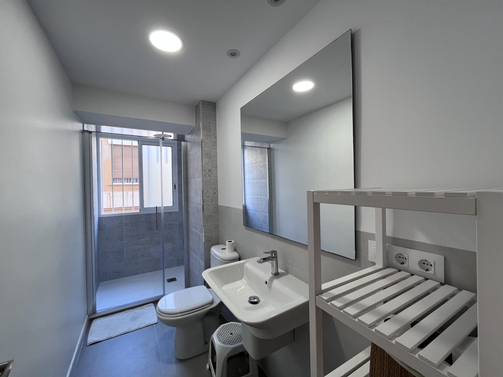 Cabañal – Furnished rental near Valencia beach - Image 4