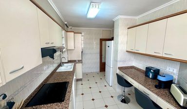 Central apartment for rent in Valencia - Arrancapins, Valencia - Thumbnail 2