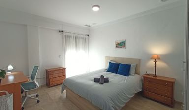 Palmeras – Appartement Lumineux de 4 Chambres Près du Centre d'Elche - Elche, Spain - Thumbnail 14