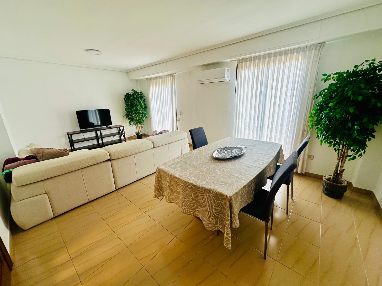 Sanchis Sivera - Very central apartment for rent in Valencia - Image 4