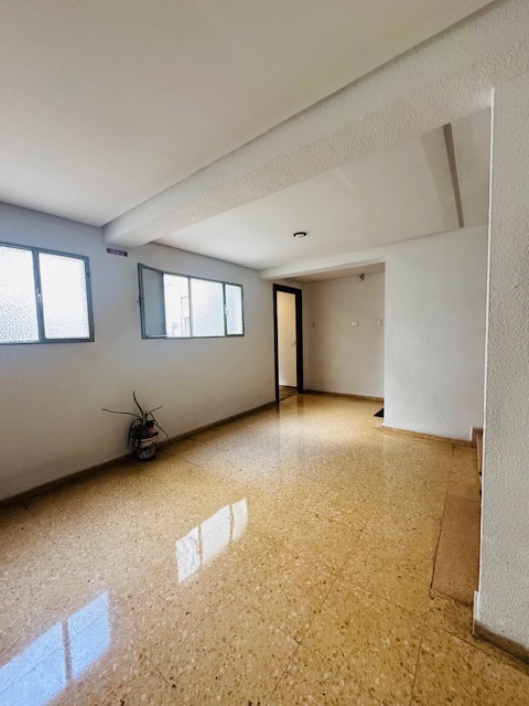 Mariano de Cavia - Apartment for sale San Isidro, Valencia - More images